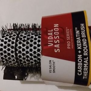 Vidal Sassoon  Thermal Round Hair Brush